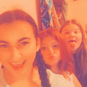 Meet your Posher, Sidney